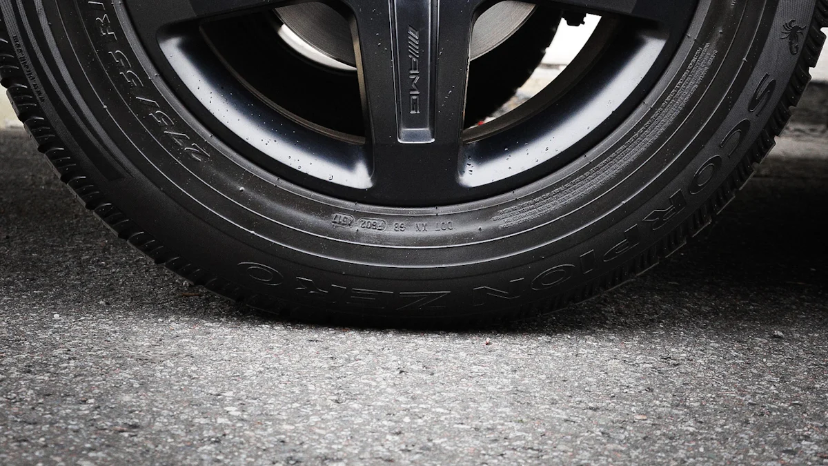 Konig: Stylish Matte Black Rims