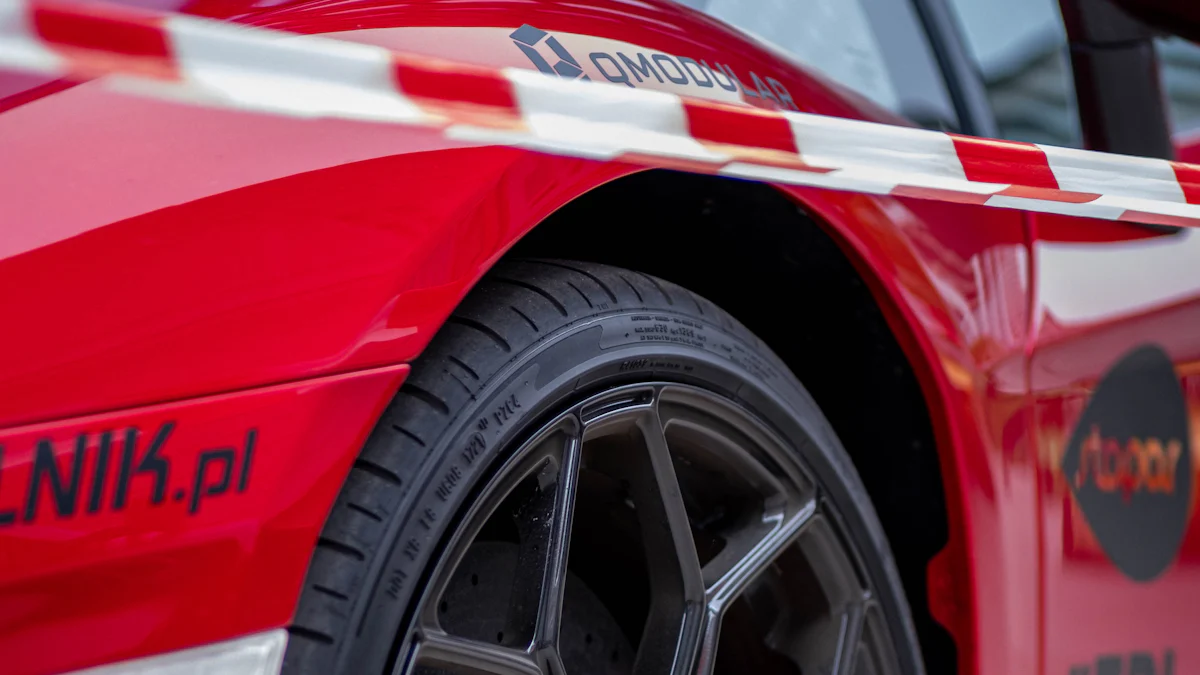 Wartung und Pflege für schwarze Chromfelgen