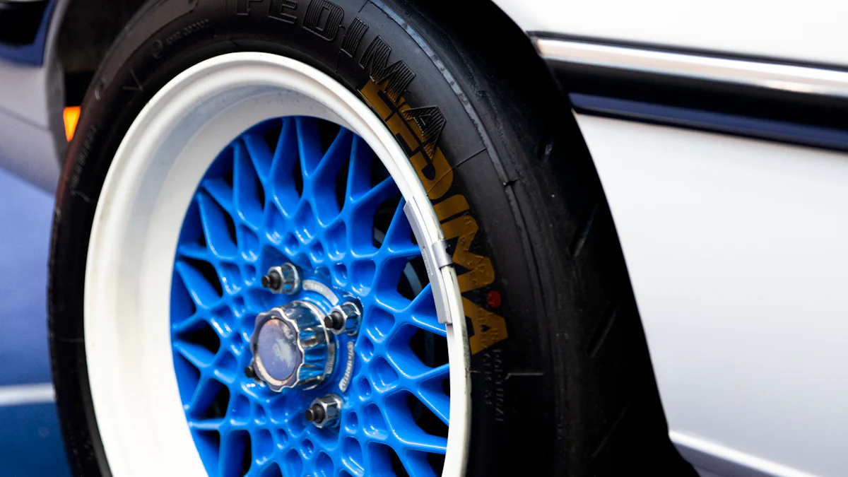 Schritt 4: Lackieren Sie Ihre Räder mit Präzision